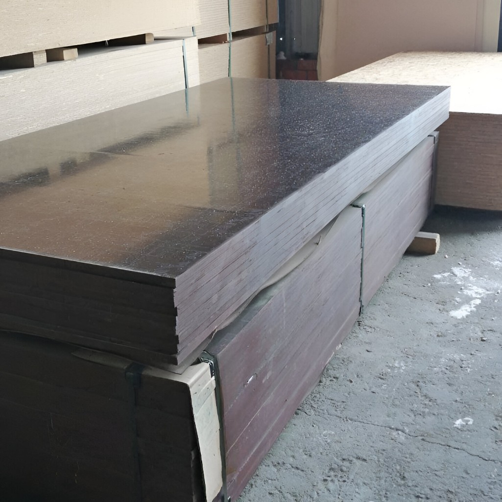 Фанера ламинированная влагостойкая ФСФ 21х1220x2440 мм для внутренних и наружных работ