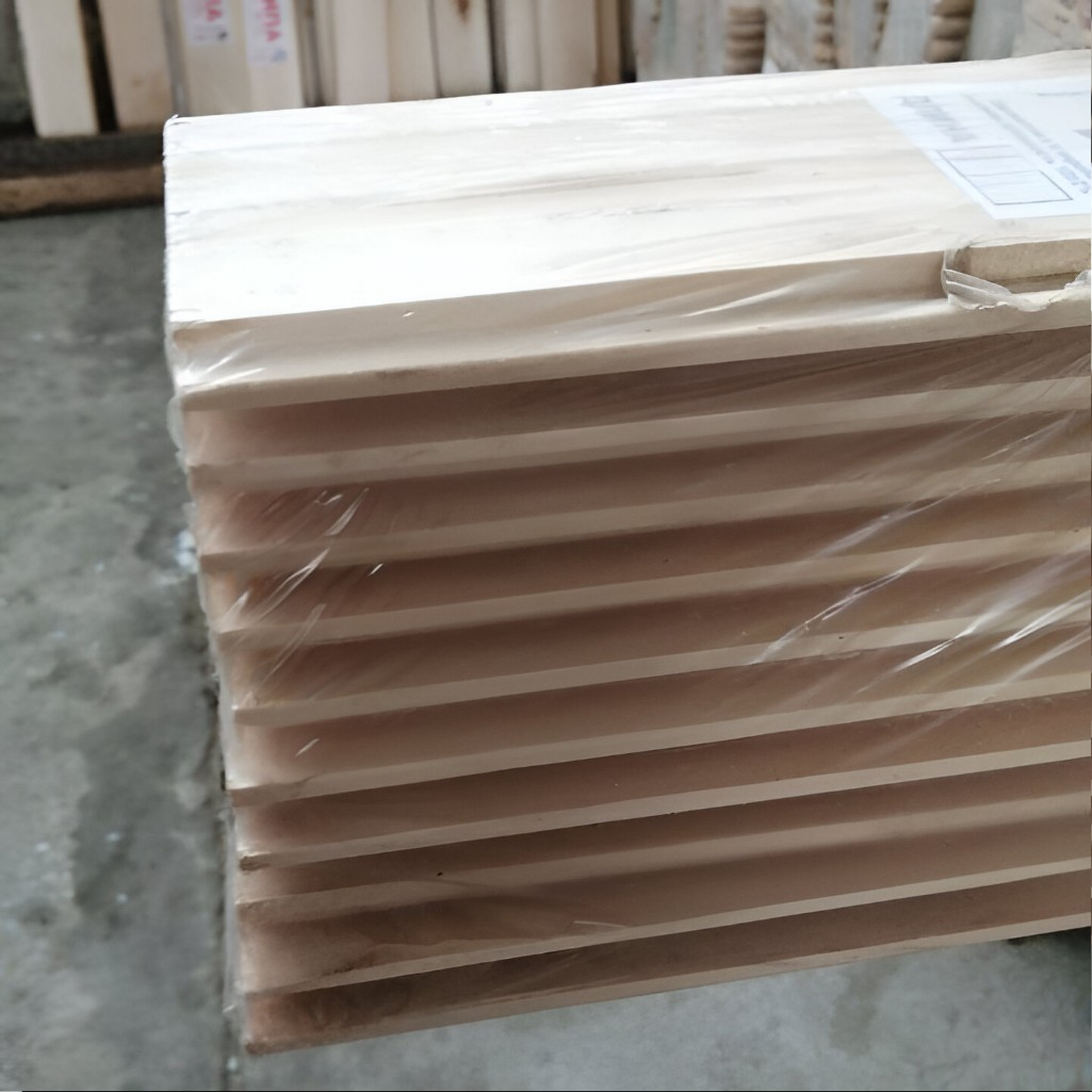 Евровагонка, сорт В, Липа 15х96х2000 мм, для бани и сауны, в упаковке 10 штук