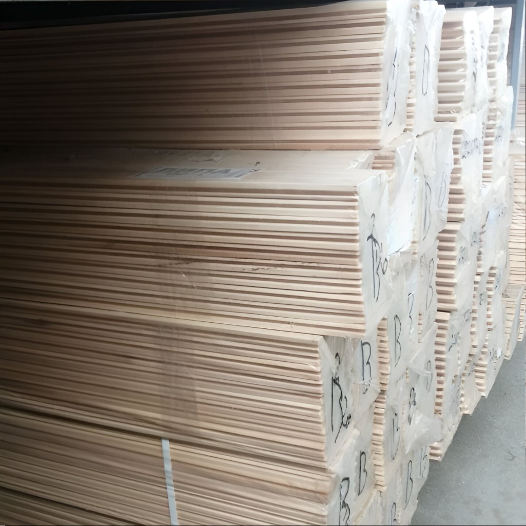 Евровагонка, сорт В, Липа 15х96х2500 мм, для бани и сауны, в упаковке 10 штук