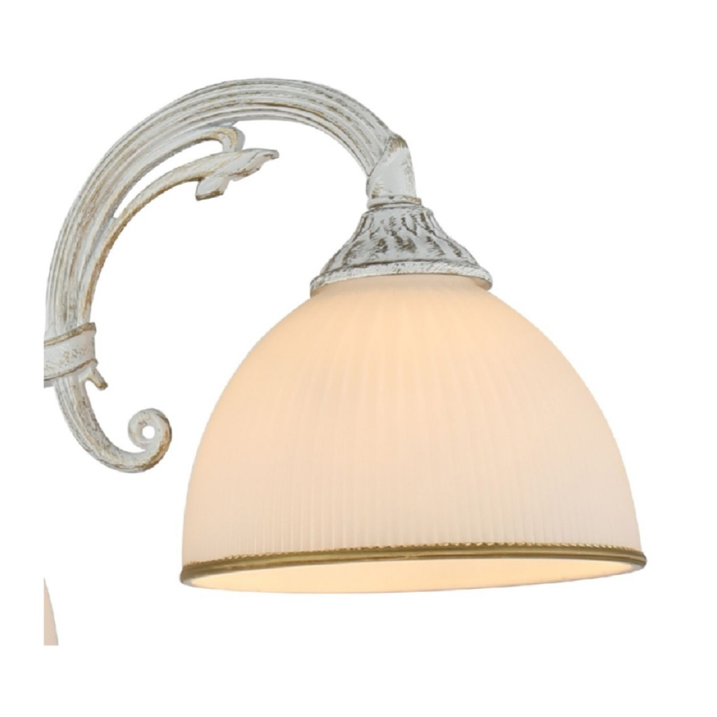 Люстра Reluce 74459-0.4-03, 3 лампы, E27, 120 Вт, стекло, до 6 кв.м