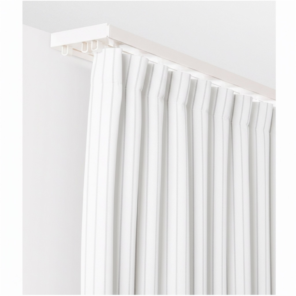 Карниз Legrand Багет Стандарт, шинный, трехрядный, белый, 3 м