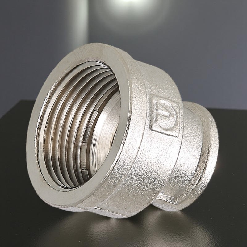 Муфта резьбовая 2