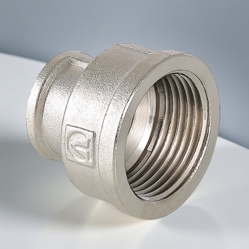 Муфта резьбовая 2