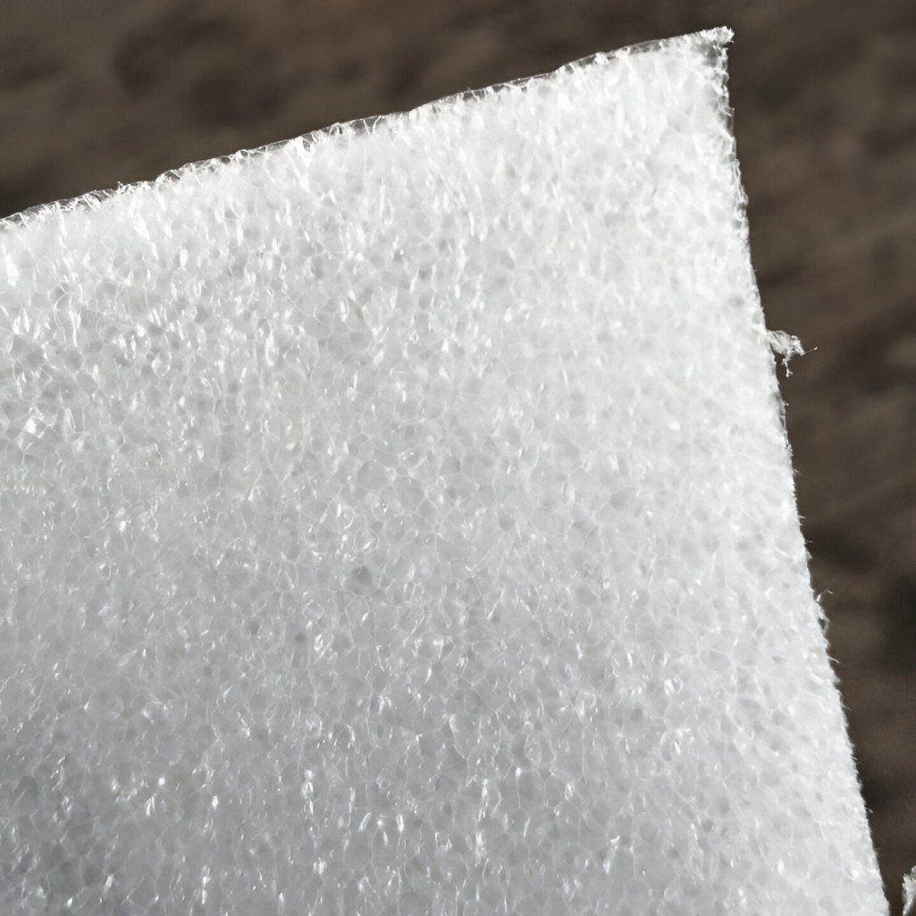 Утеплитель Тепофол НПЭ вспененный полиэтилен, для стен, пола, 3 мм, ширина 1050 мм, на отрез от 1 п.м