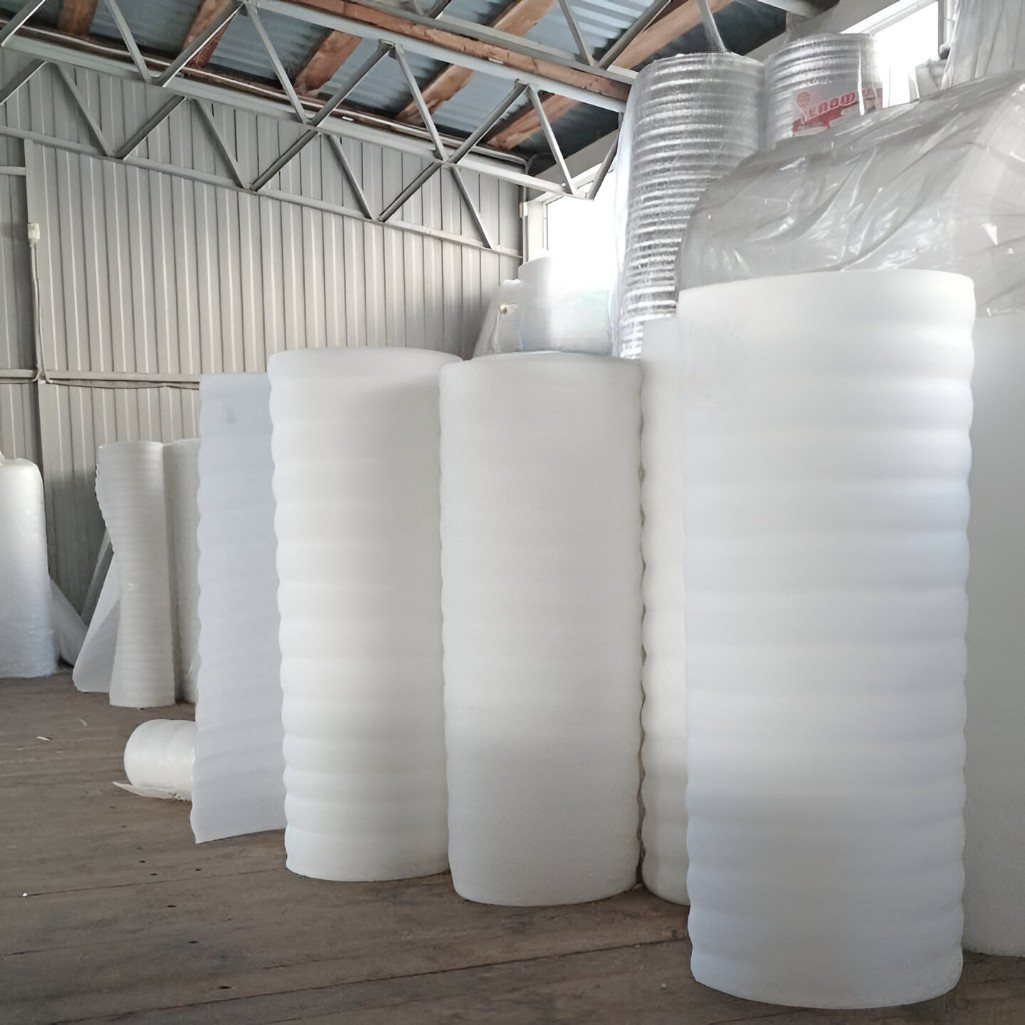 Утеплитель Тепофол НПЭ вспененный полиэтилен, для стен, пола, 3 мм, ширина 1050 мм, на отрез от 1 п.м