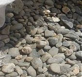 Камень галька сухой ручей 70-100 мм